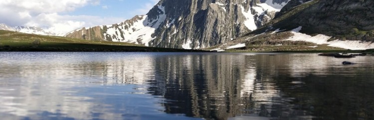 Exploring the Stunning Kashmir Lakes: Nature’s Hidden Gems